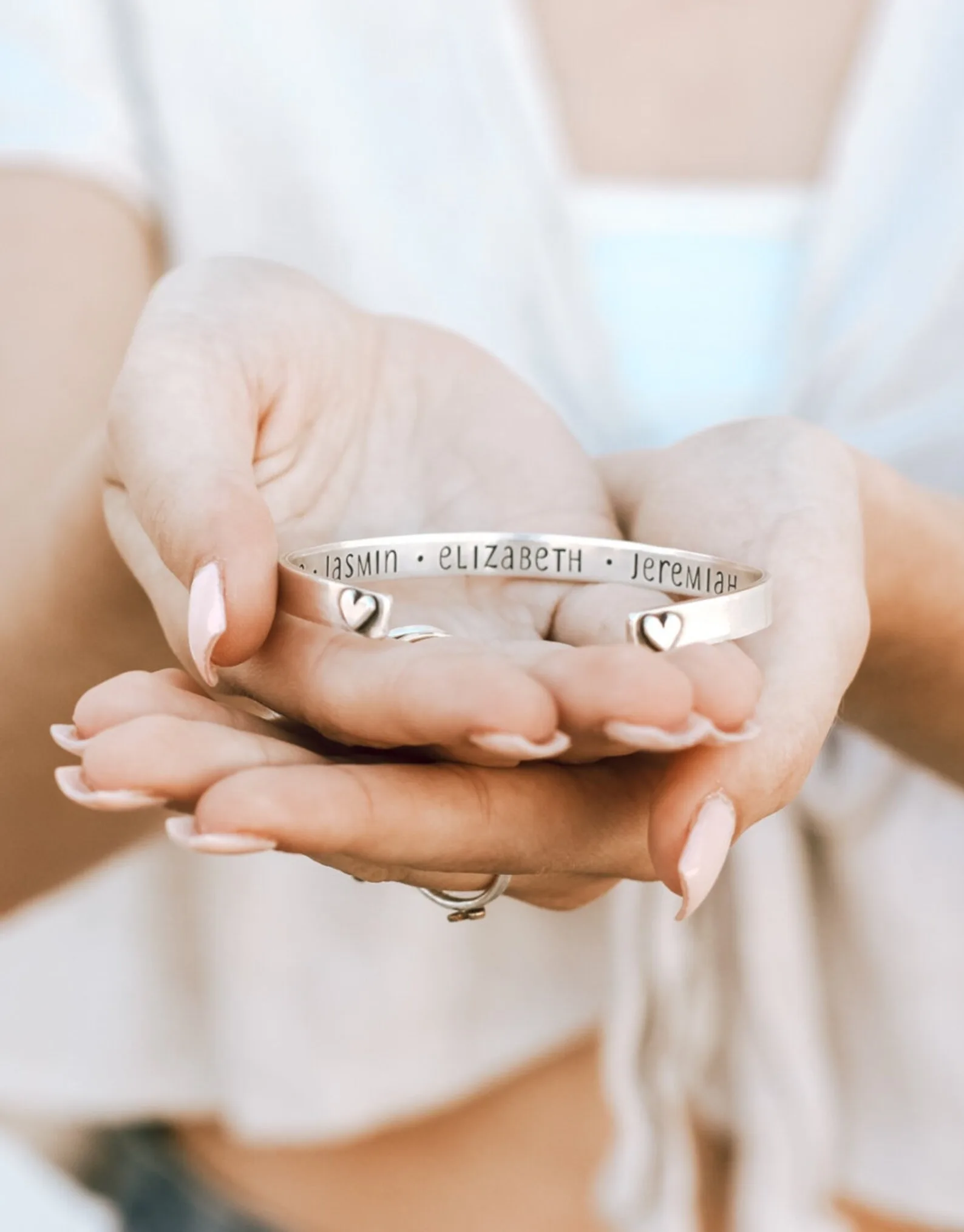 Wonderful Mother's Day gift ideas for stepmoms
