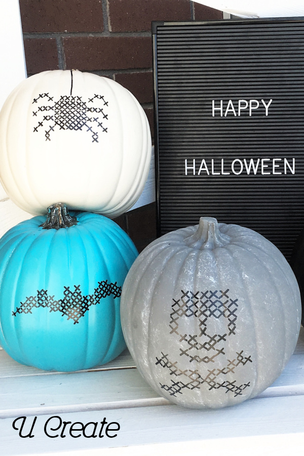 No-carve cross-stitch pumpkin decorating by U Create for Eighteen 25