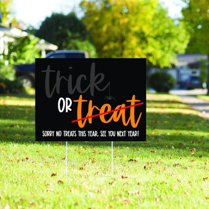 Social Distancing Halloween Signs: No Treats at