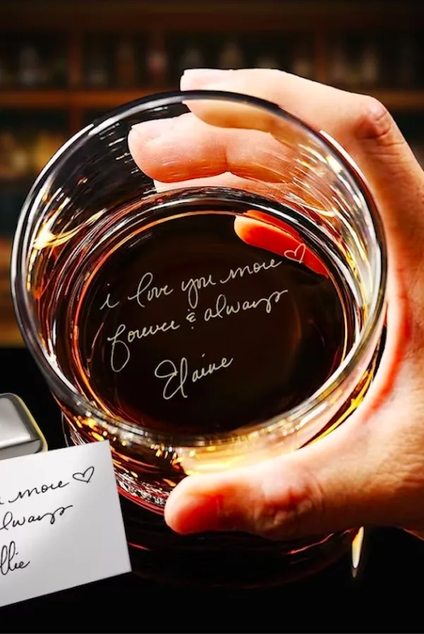 Best Etsy Valentine gifts for adults: Personalized whiskey glass from DeDrinkie