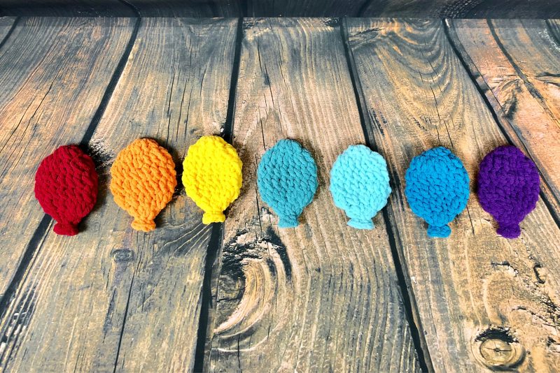 Eco-friendly water balloons: Crochet Water Balloons by Strange Loops Crafts