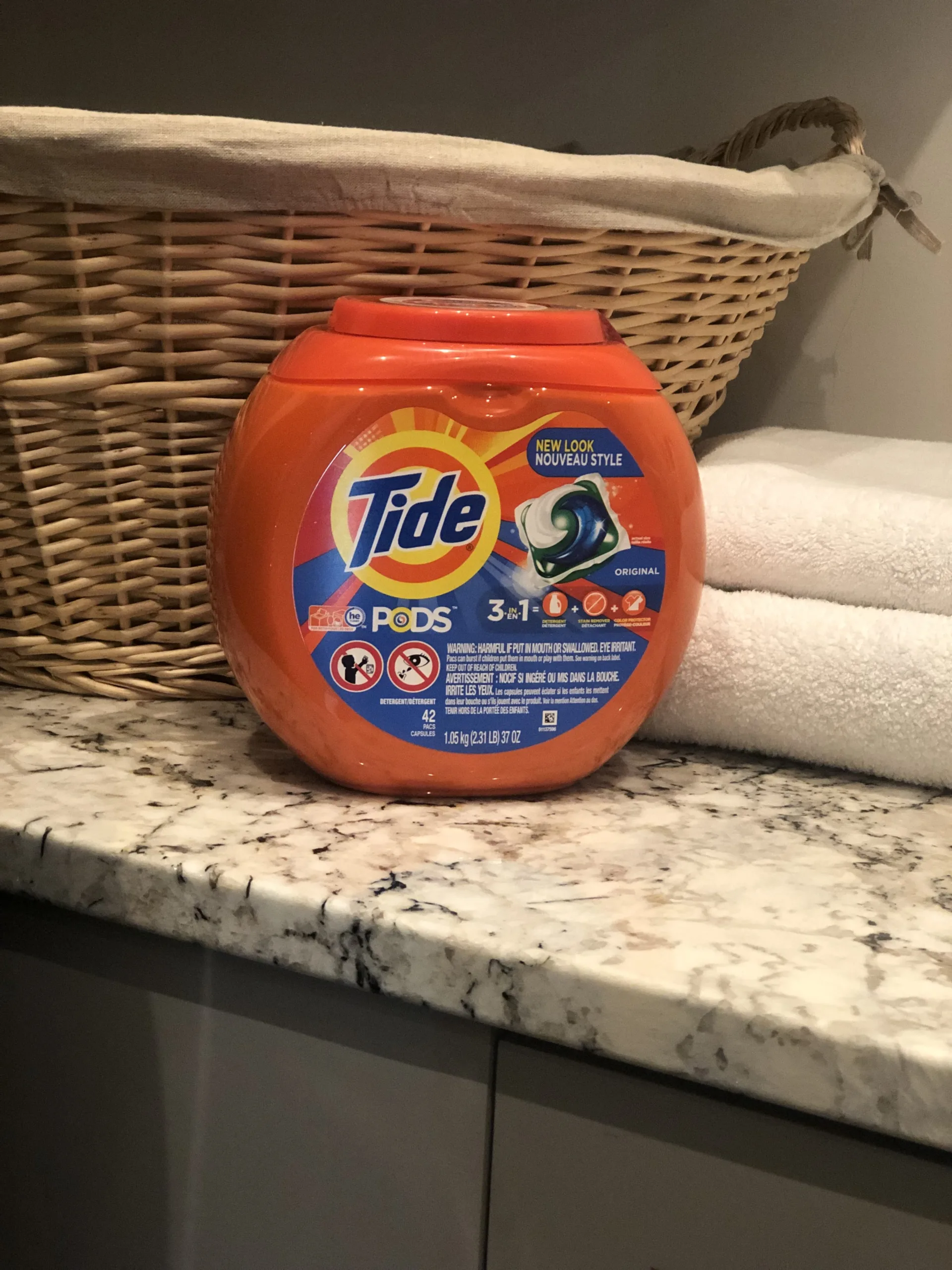Tips for easy and quick laundry room makeover: Use labels or tags