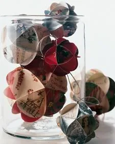 From glitter dreidels to cinnamon birds, why are we not surprised that Martha Stewart has you covered