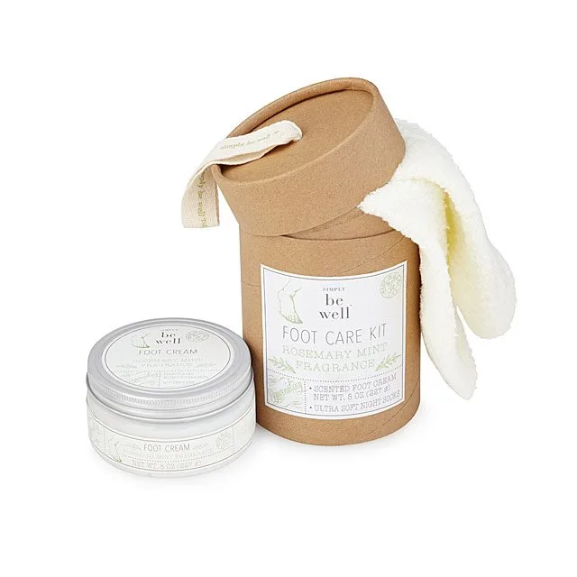 Self-care gifts for moms: Overnight foot care kit for Mother's Day