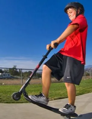 The Whiplash Scooter according to Brodie - 4.5 stars out of 5