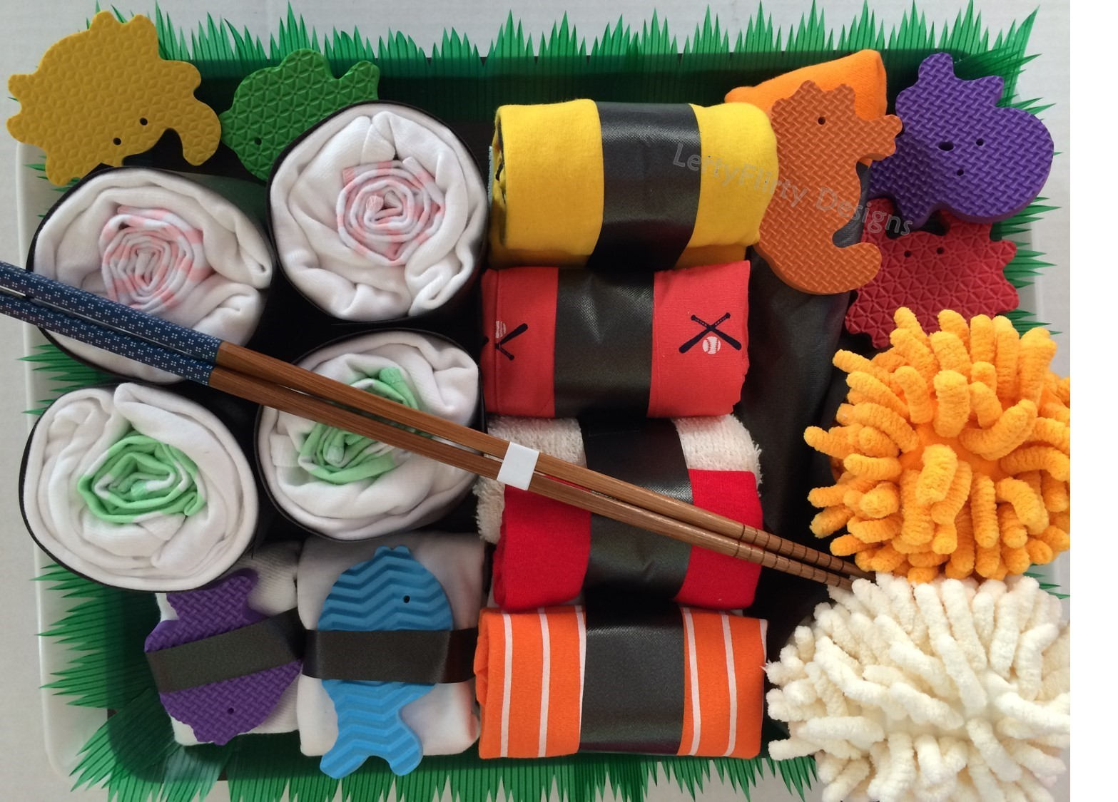 Cool diaper cakes: Sushi diaper cake | Lerty Flirty Designs