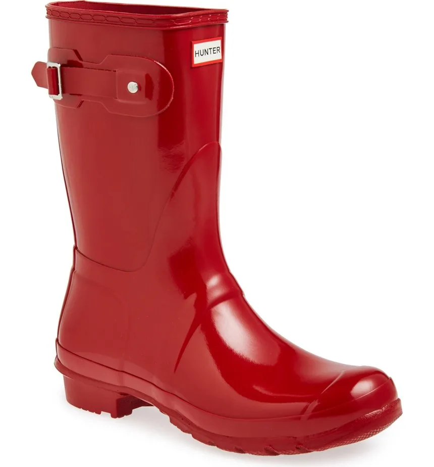 Gorgeous red hunter boots on sale at Nordstrom