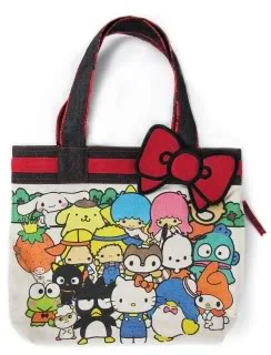 Hello Kitty gets in on the pop-up store craze