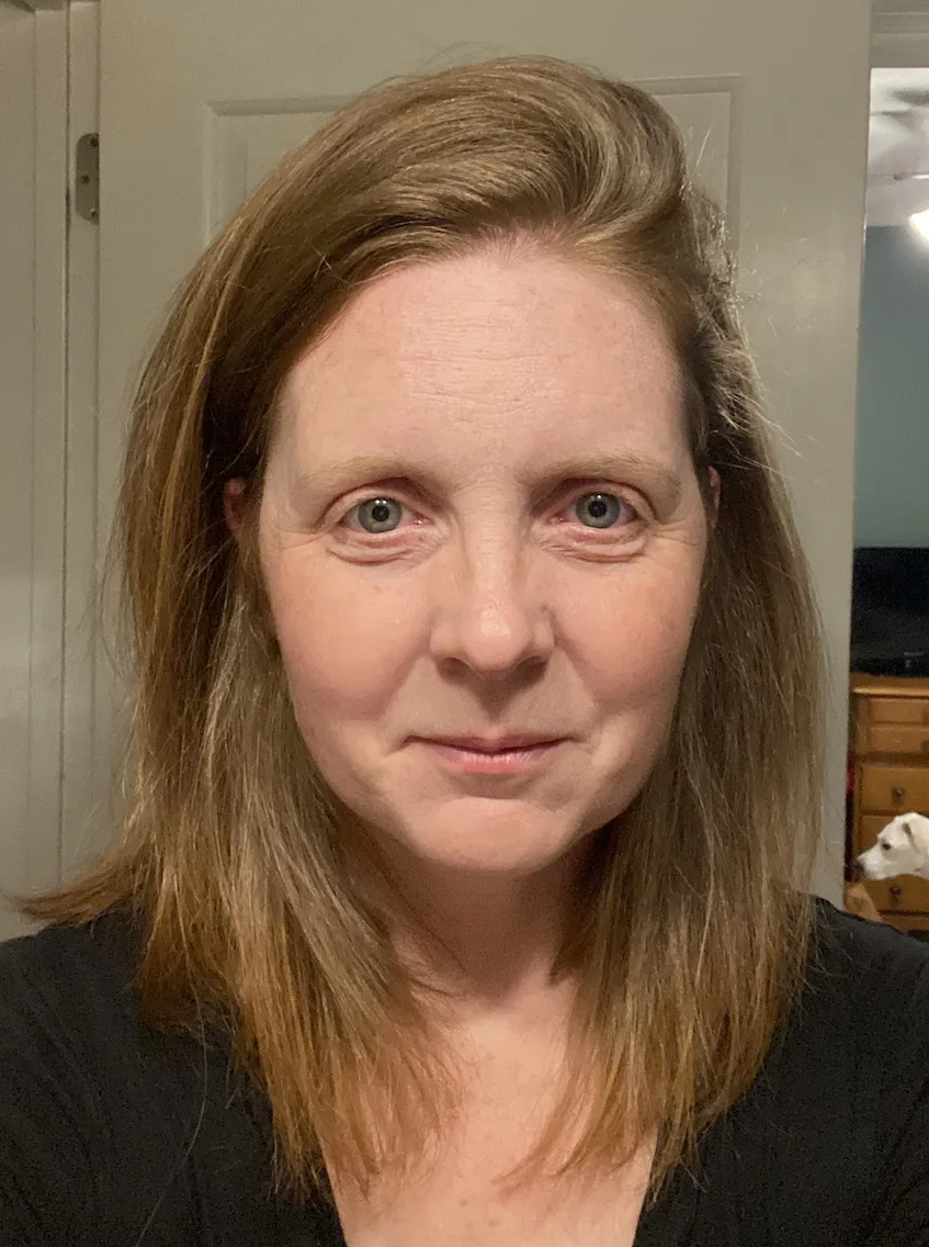 We tried Color WOW Dream Coat anti-frizz treatment. This is the result after the first styling.