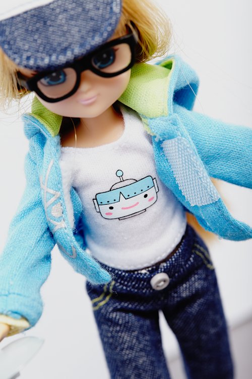 Lottie Doll Robot Girl | Cool Mom Picks