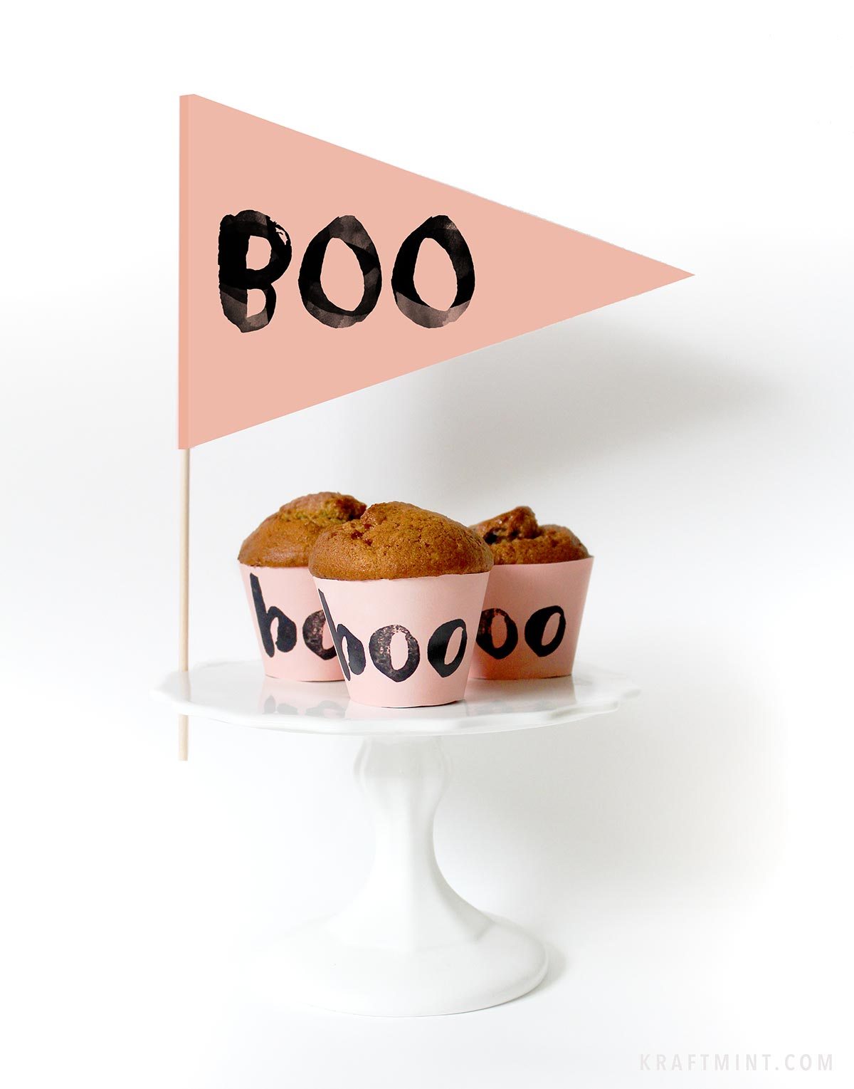Free Halloween party printables: Non-scary Halloween cupcake wrapper | Kraft Mint