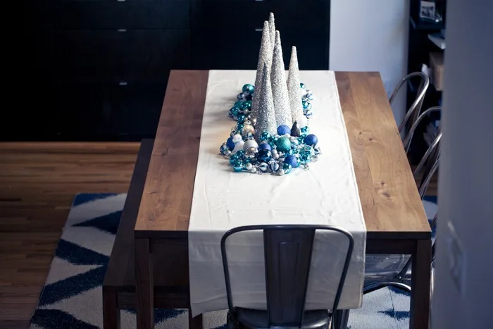 Christmas Table Decor