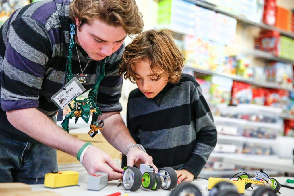7 benefits of STEM for kids | photo: Play-Well LEGO-inspired STEM camps (sponsored)